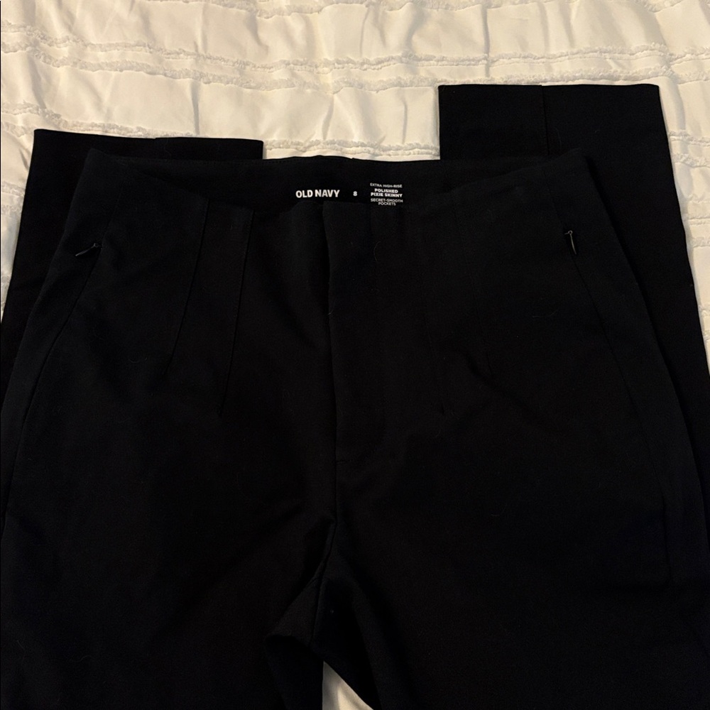 Old Navy pixie pants - Picture 3 of 6